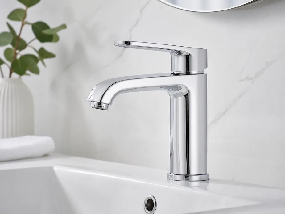 Brass-body bathroom sink faucet manufactured by Wfaucet — cUPC, CE, and WaterMark certified