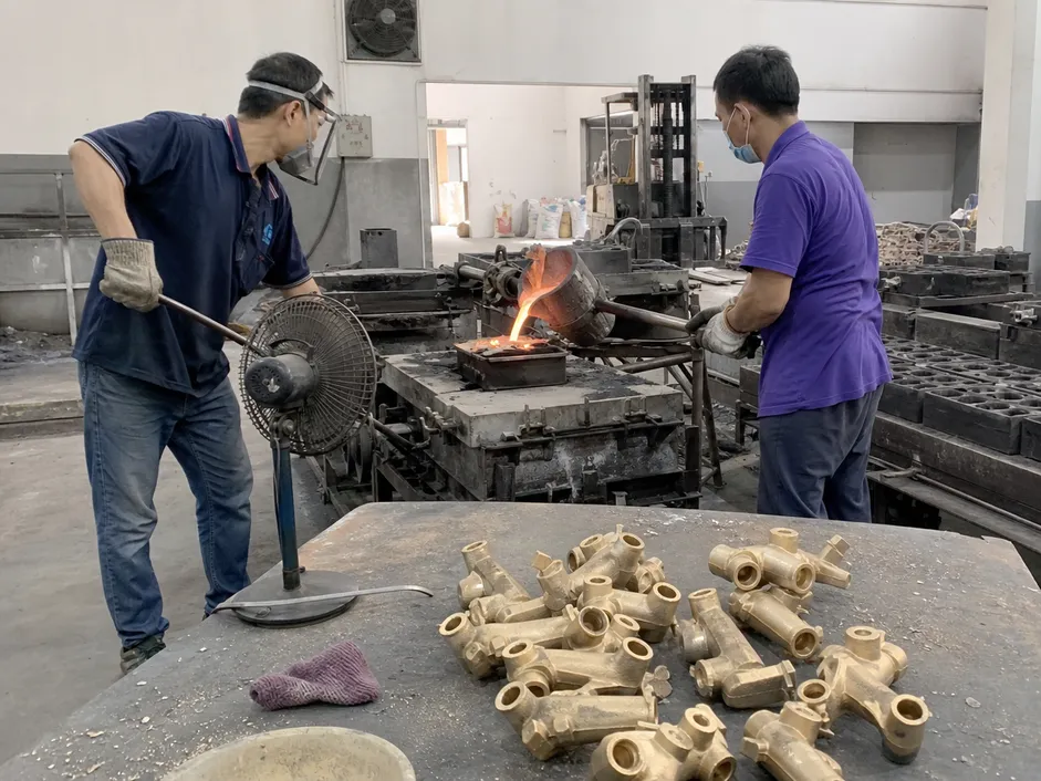 Brass gravity casting process for chrome bathroom faucet body at Wfaucet factory