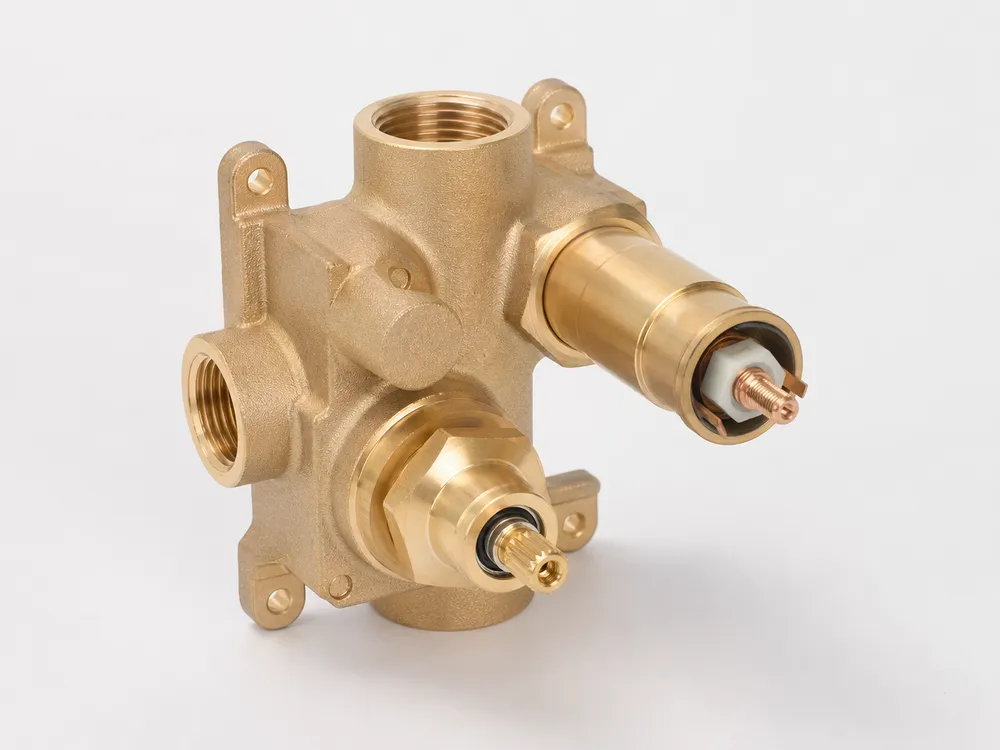 Concealed shower mixer — pressure-balanced in-wall valve body