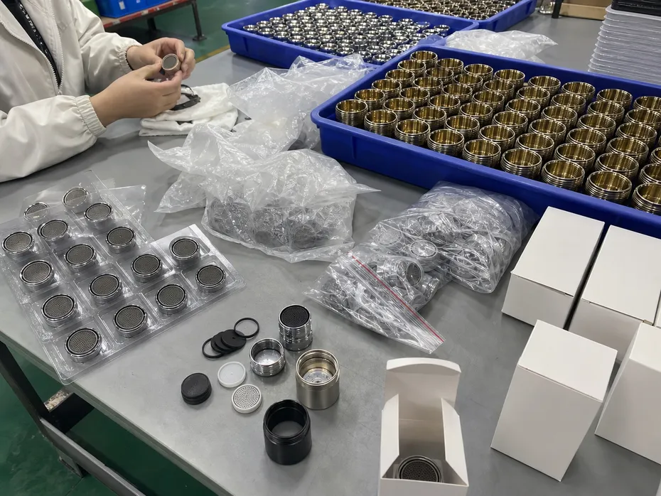 OEM kitchen faucet aerator private label manufacturing — brass housings with custom finish and packaging options