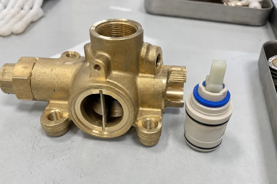 Bathroom shower faucet brass body and ceramic disc cartridge detail view