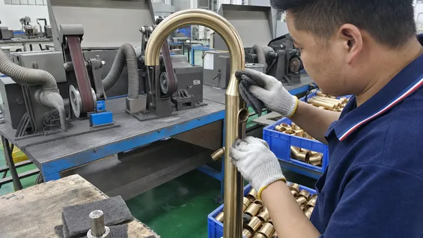 Surface polishing and buffing of freestanding faucet column
